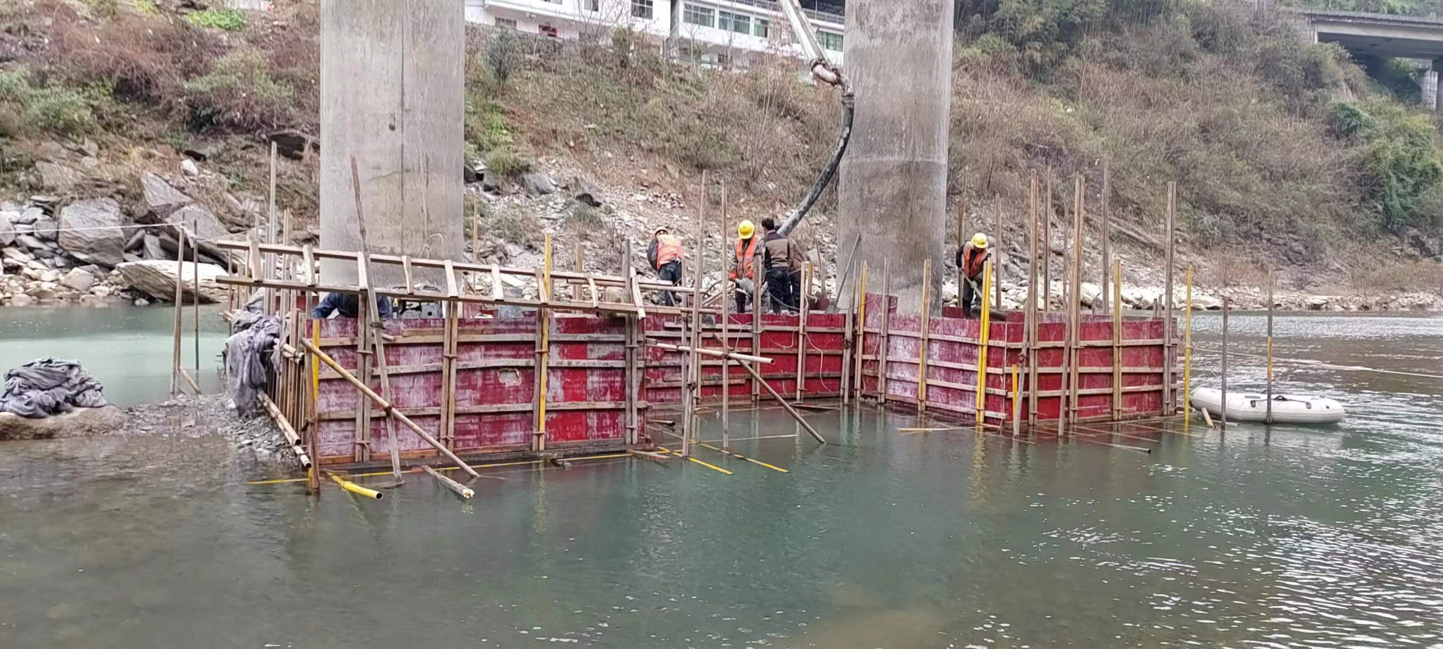 许昌水利工程施工中堤坝渗漏原因以及防渗加固技术